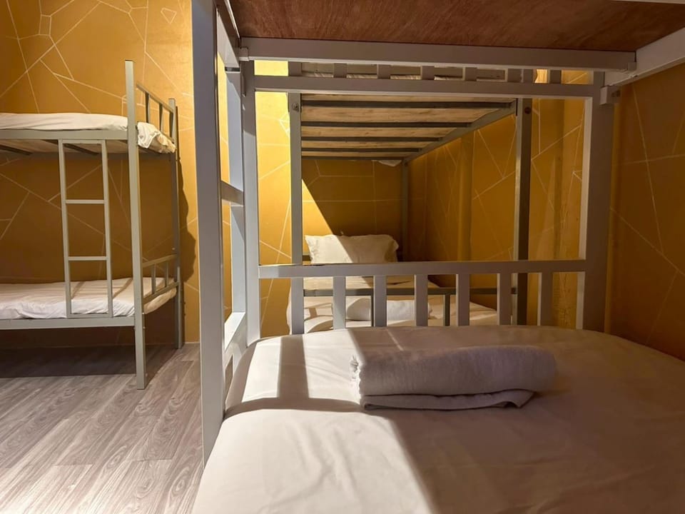bunk bed