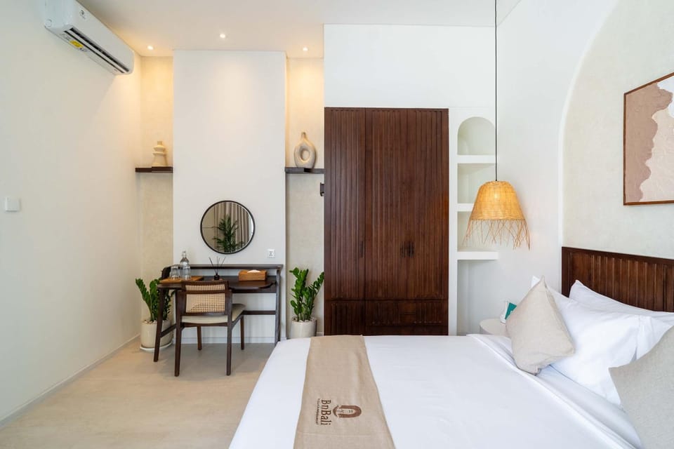 Heart of Bingin, 3BR Private Villa Xabiru House in Bali