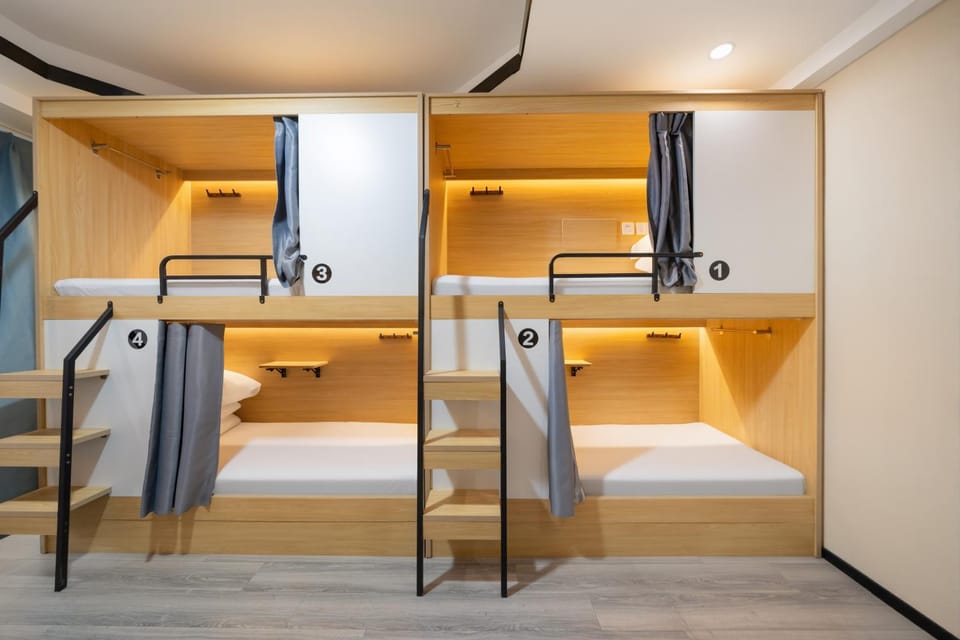 bunk bed