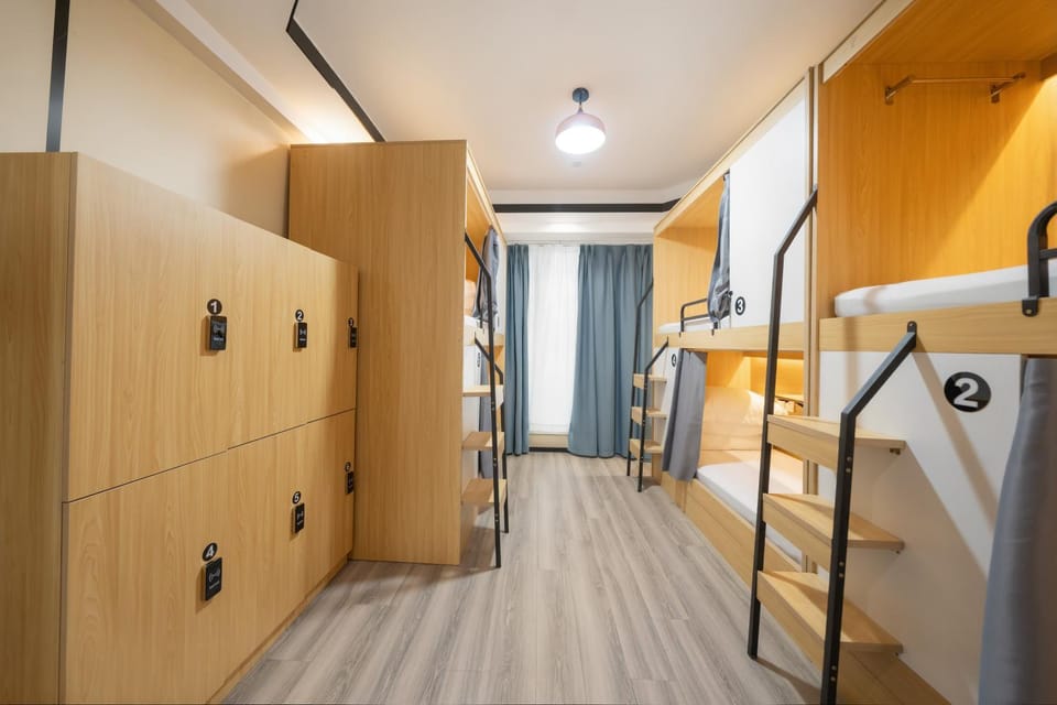 bunk bed