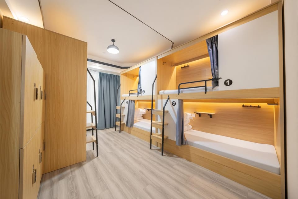 bunk bed