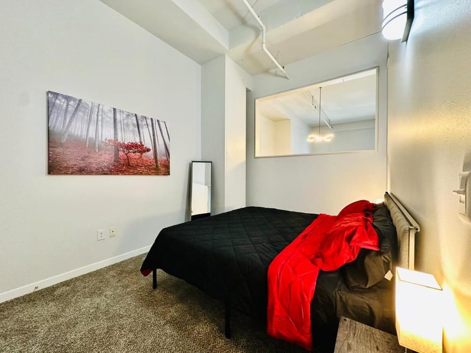 King Suite on The Circle by Convention Center Apartment in Indianapolis