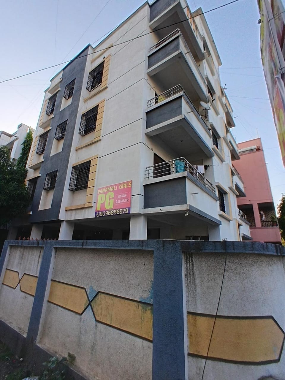 Vanamali Girls PG Hostel in Pune