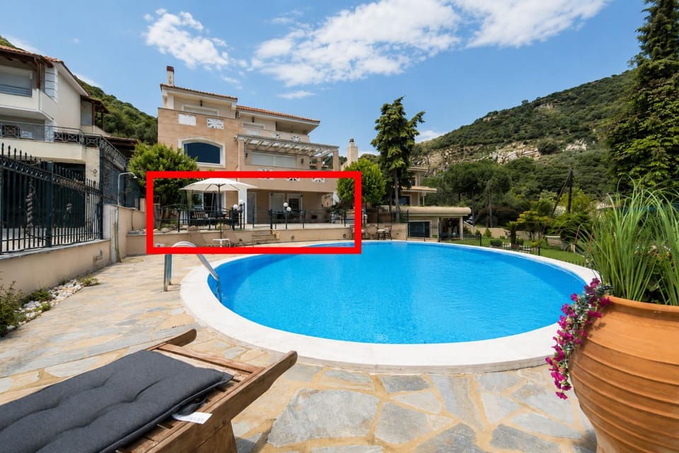 Sunset Retreat Apartment - Pool - Views - Sleeps 7 Apartment in Decentralized Administration of Macedonia and Thrace