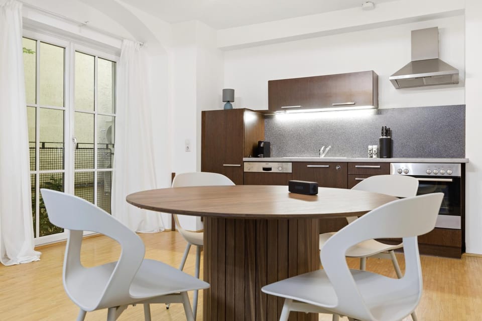Kitchen or kitchenette, Living room, kitchen, kitchen