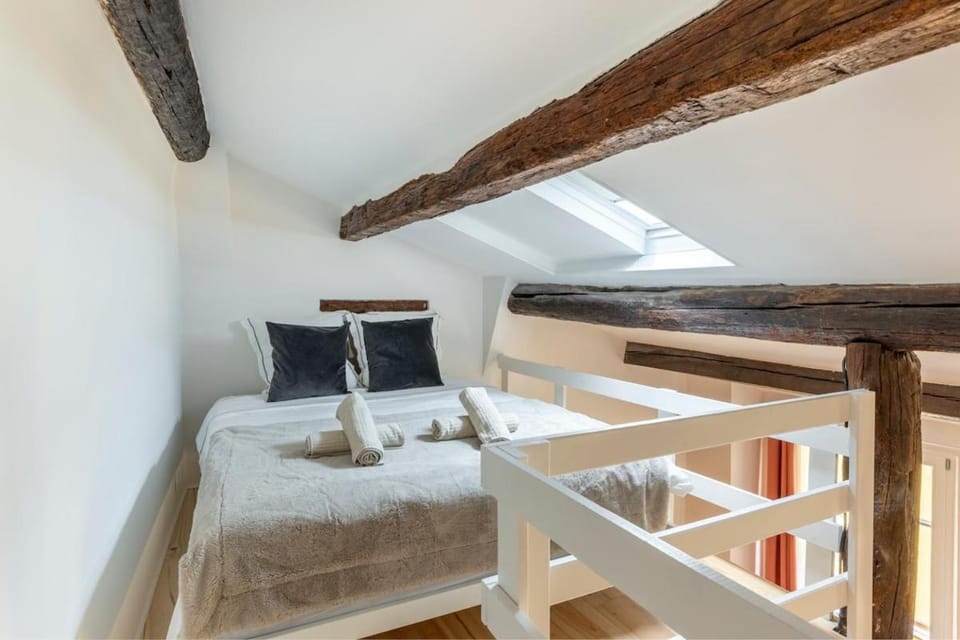Stylish 2BR with AC Heart of Villefranche Apartment in Villefranche-sur-Mer