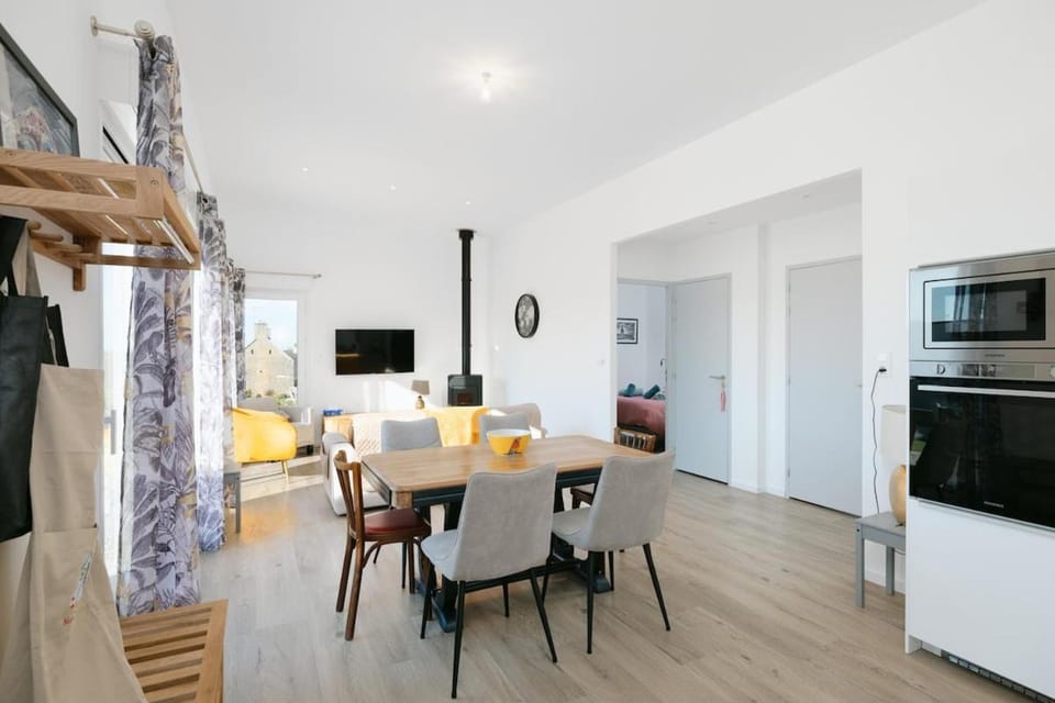 Maison cosy plain-pied 5mn mer et jardin House in Portbail