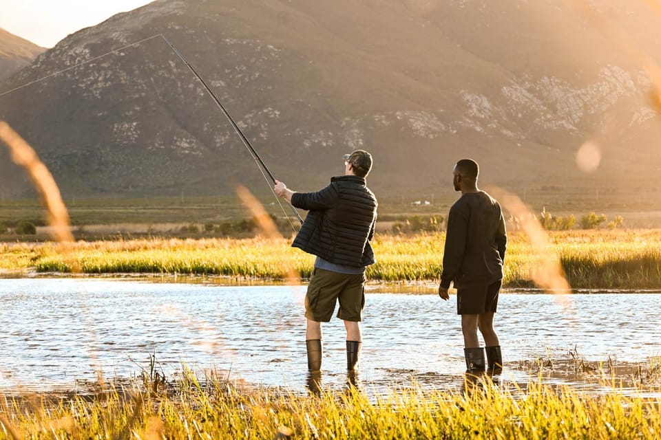 Natural landscape, Activities, Fishing, Fishing, Mountain view, River view, Sunrise