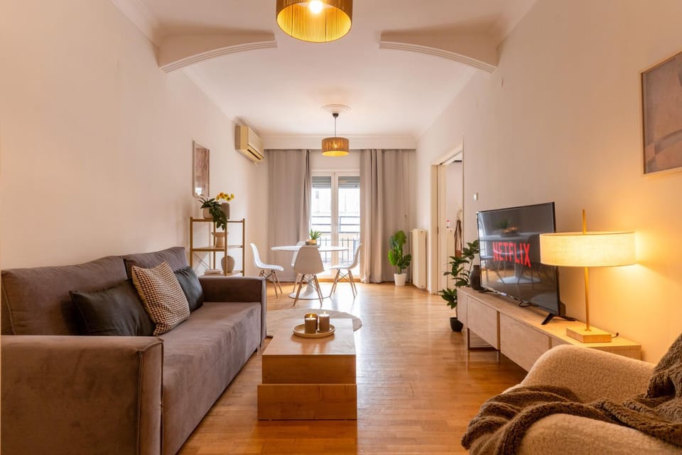 Spacious 3BR Apartment with a balcony Apartment in Thessaloniki