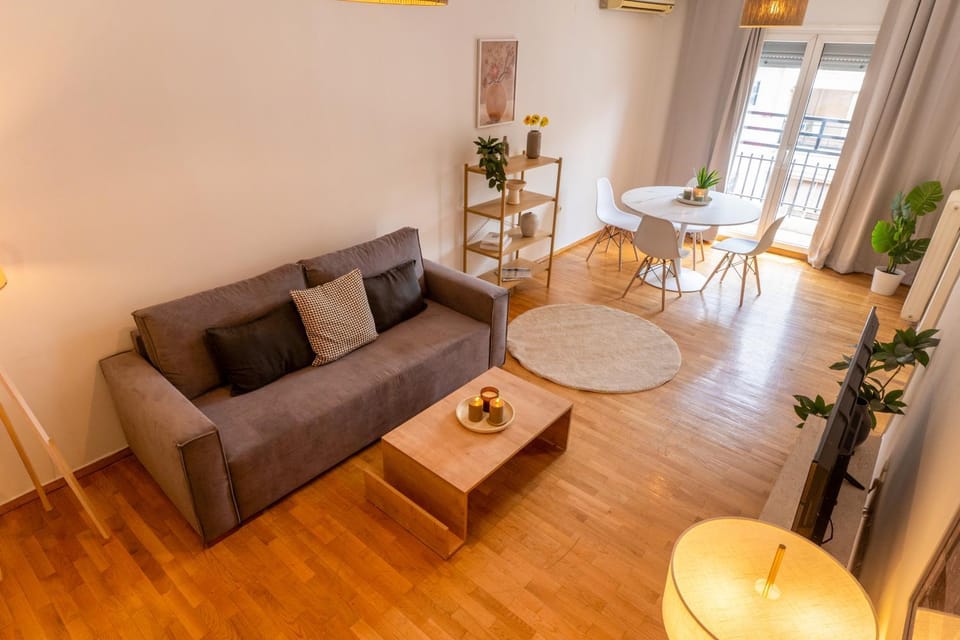 Spacious 3BR Apartment with a balcony Apartment in Thessaloniki