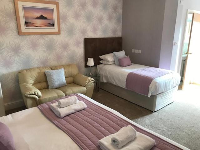 Cotswold House Bed and Breakfast in England