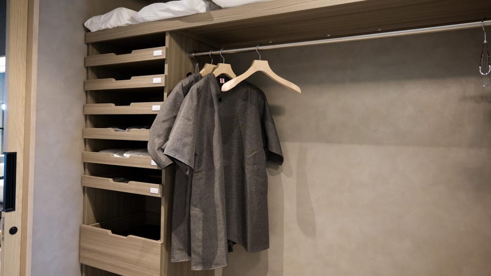 wardrobe