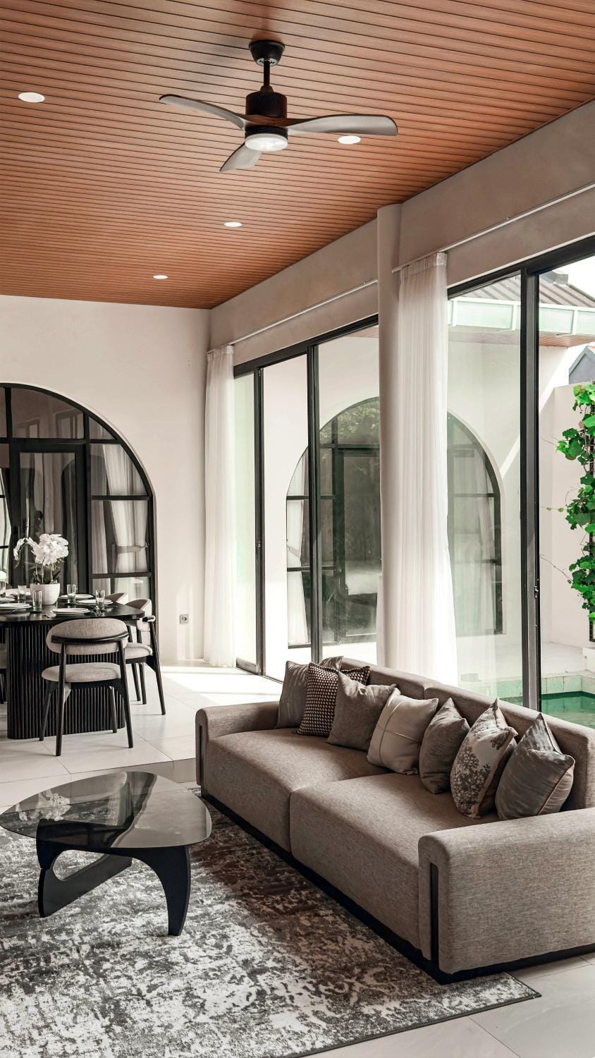 Living room, Seating area