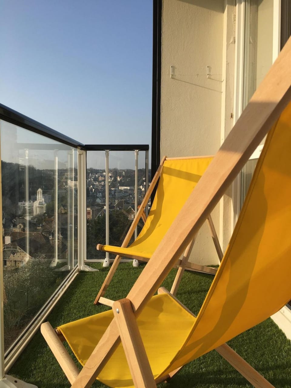 Balcony/Terrace, furniture