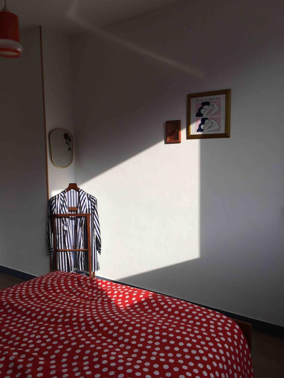 Bed, Photo of the whole room, Bedroom, internet