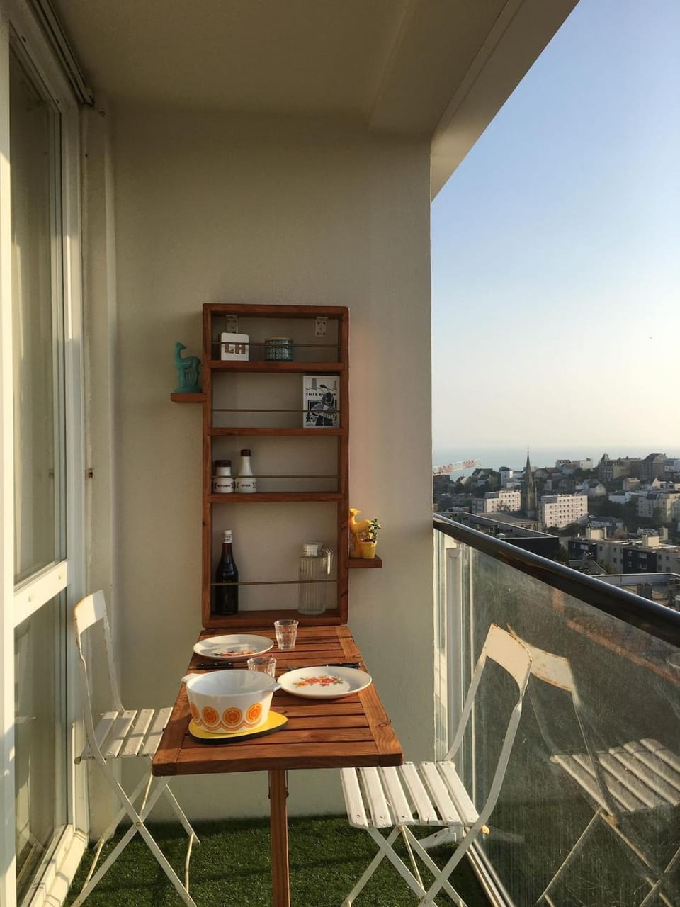 Balcony/Terrace, Dining area, furniture, storage