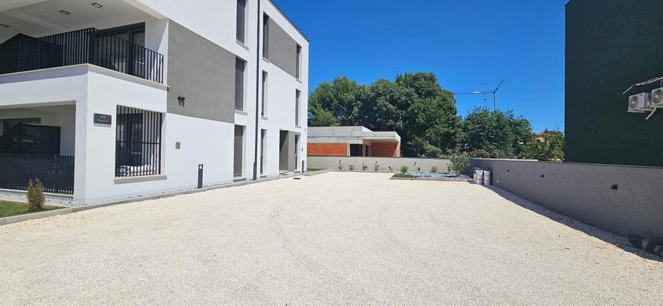 Property building, Parking