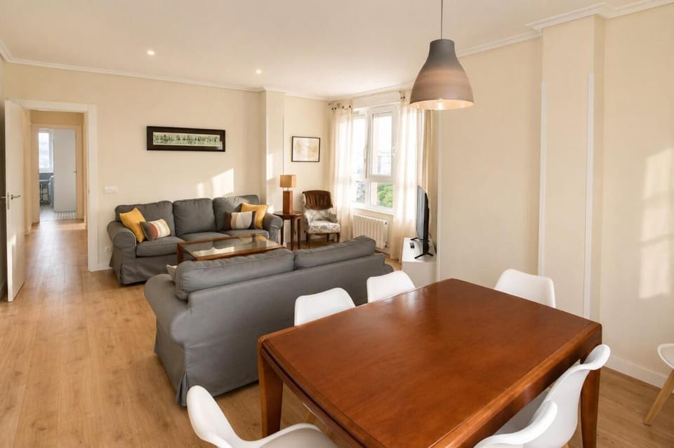 Amplio apartamento cerda del Sardinero Apartment in Santander