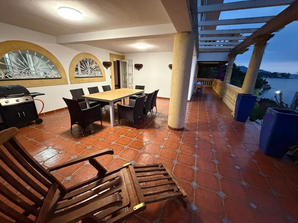 Summer, Balcony/Terrace