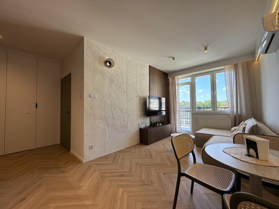 Balcony/Terrace, Living room