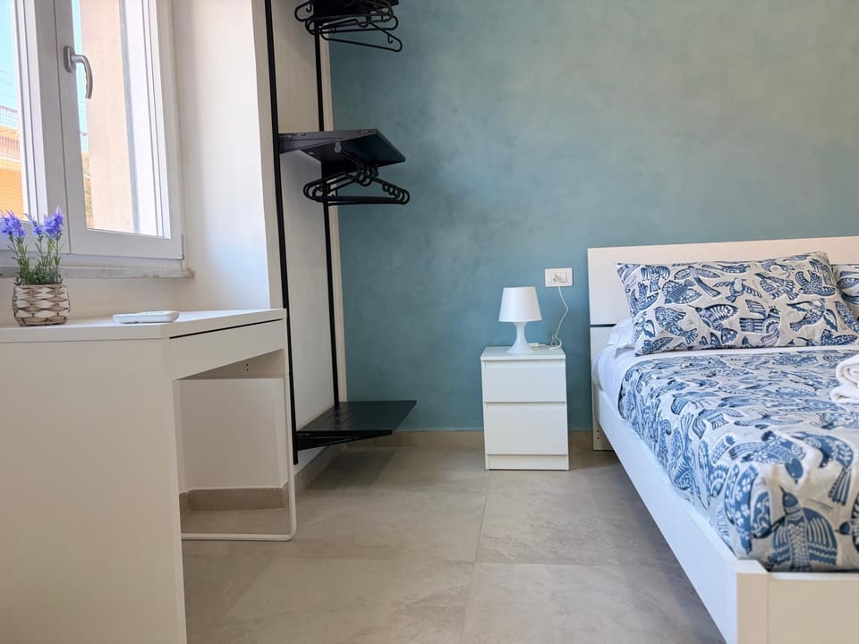 Bed, Bedroom, wardrobe