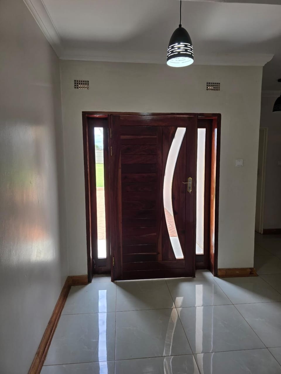 Ivory & Mane Estate - Jacaranda House in Harare