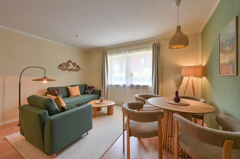 Living room, Seating area, Dining area