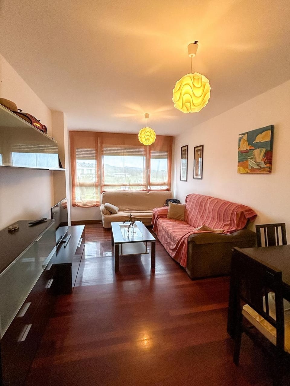 Communal lounge/ TV room