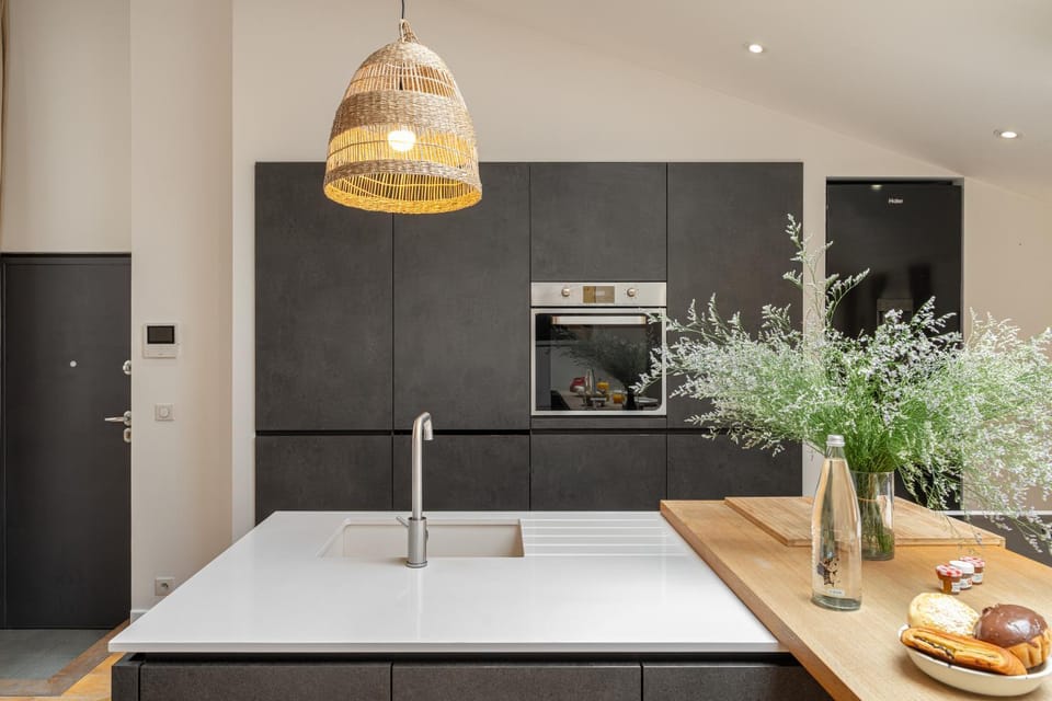 Kitchen or kitchenette, oven, stove, kitchen, air conditioner