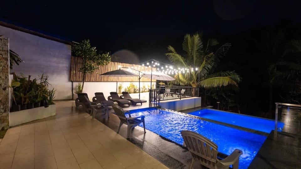 Spacious Mountain Home with Private Pool in Tanay Villa in Antipolo