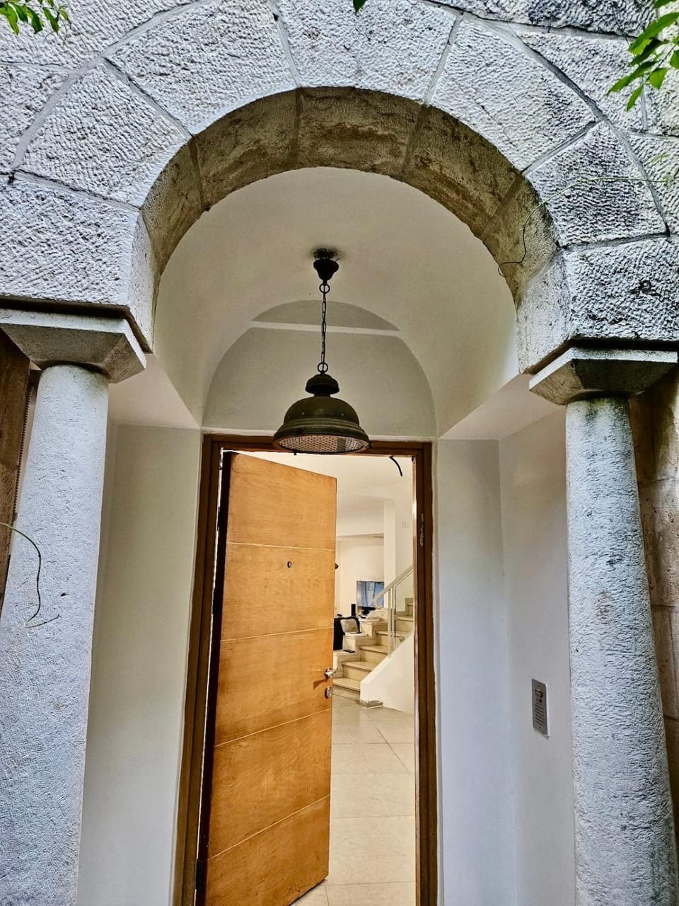 Facade/entrance