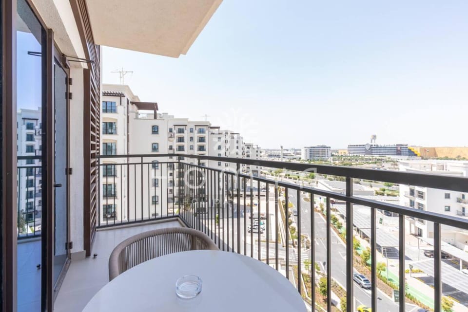 View (from property/room), Balcony/Terrace, City view