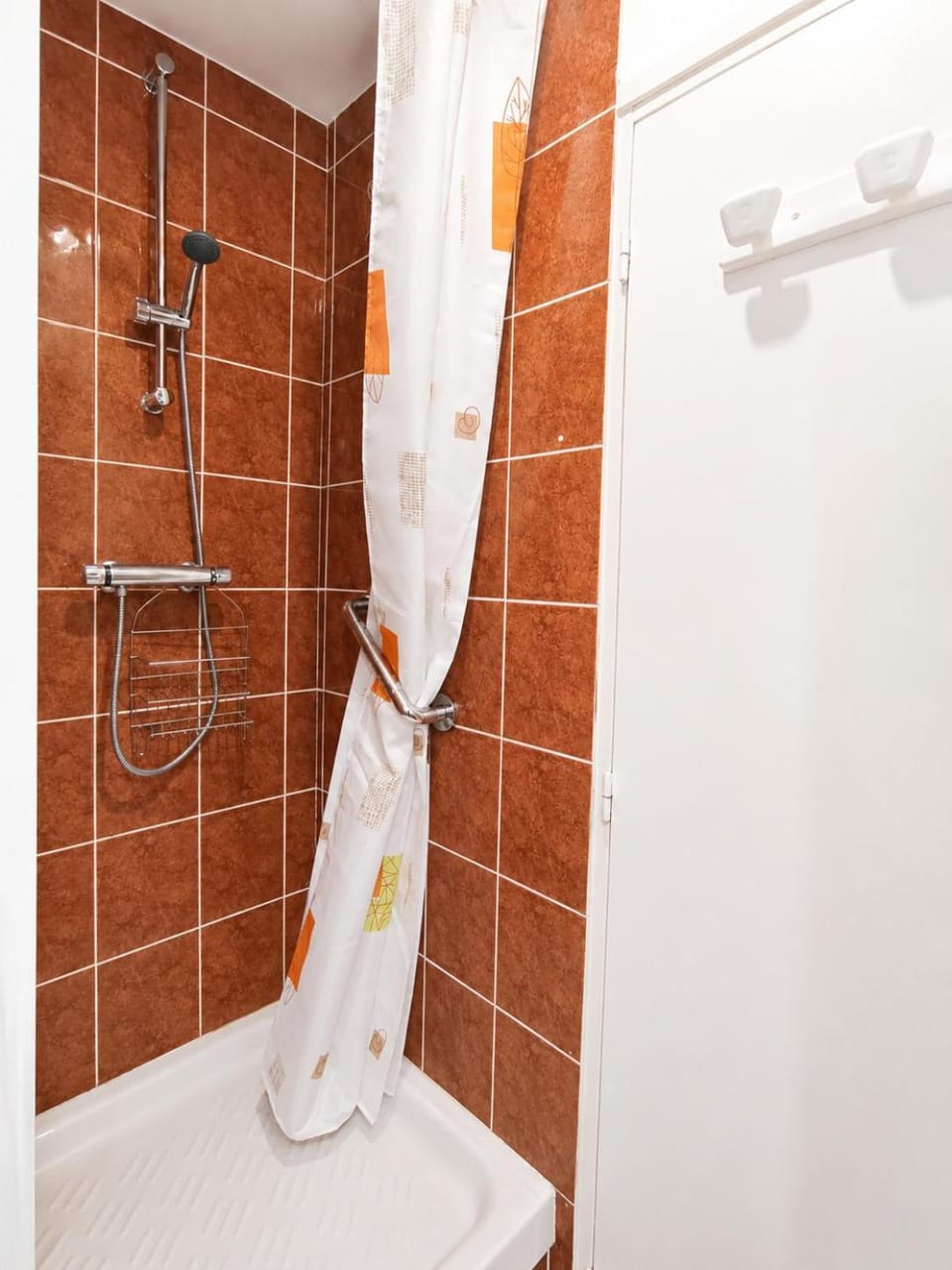 Shower, Bathroom, towels