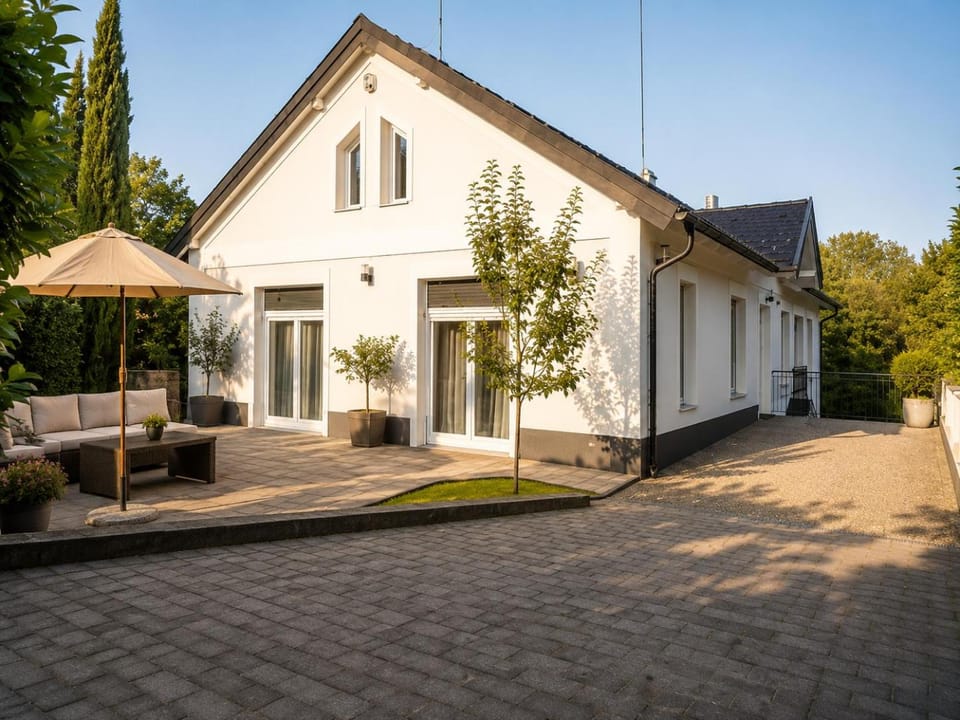 Property building, Patio