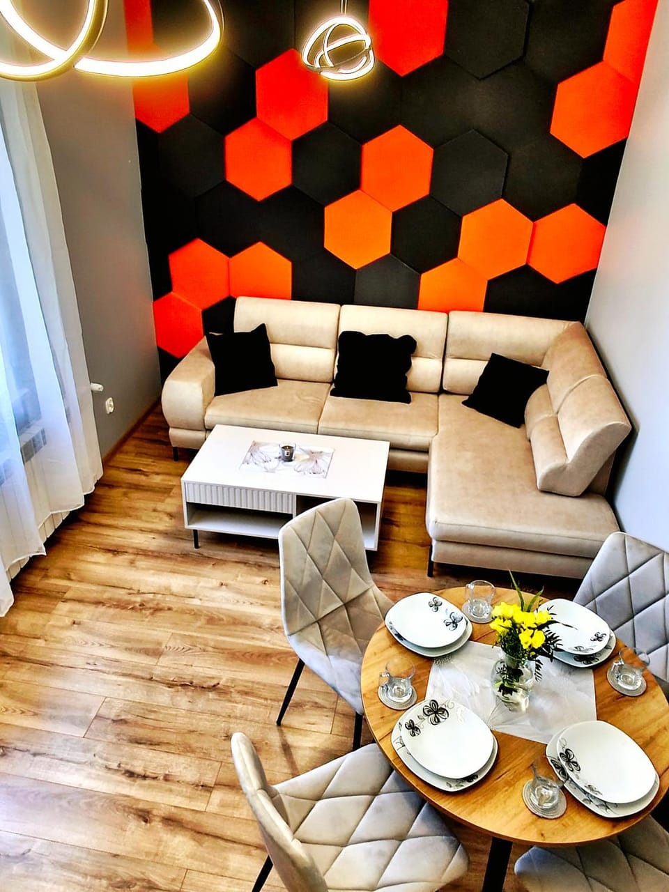 Living room, Seating area, Dining area