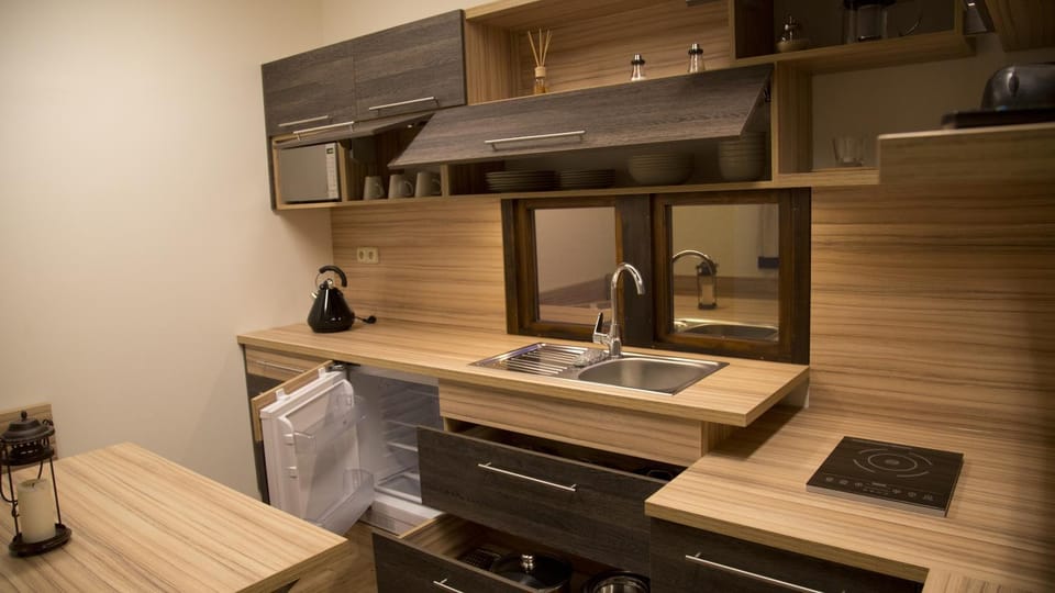 Kitchen or kitchenette, Sports