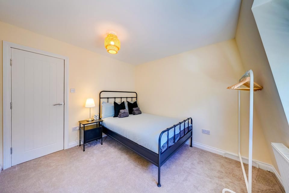 Stylish 3-Bed Apartment in Tooting, South London Apartment in London