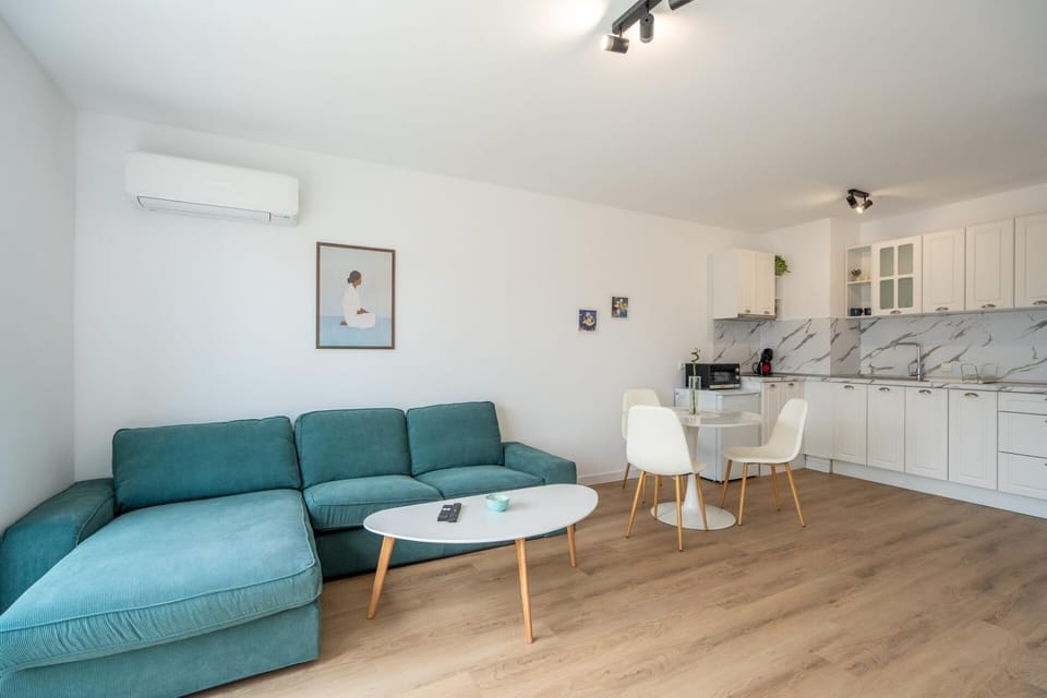 Cozy Modern Apt with Stunning View! Apartment in Sofia
