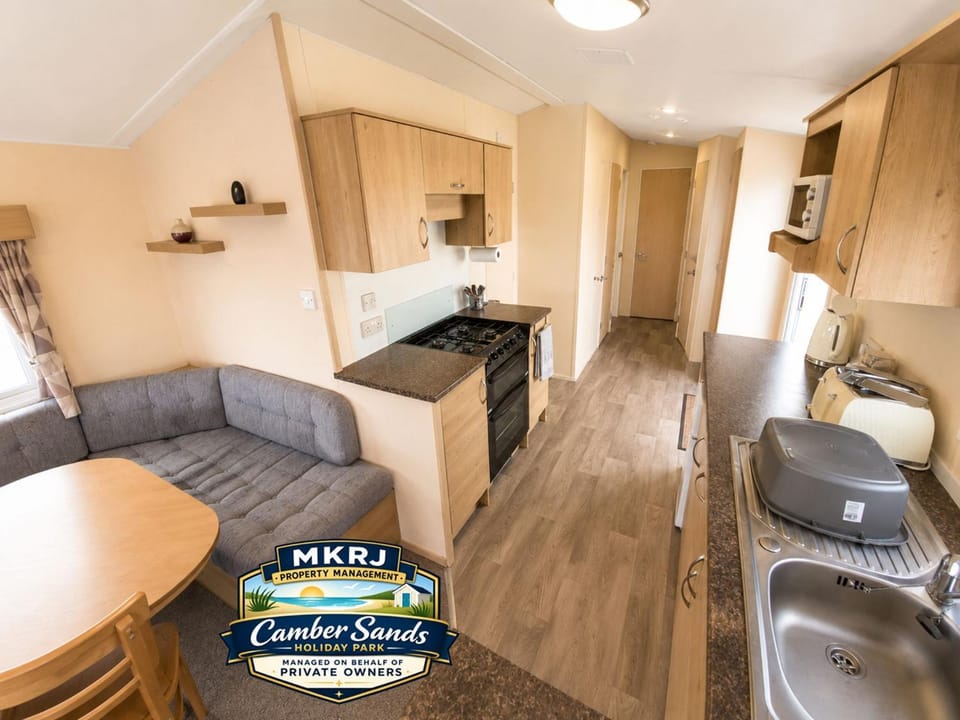 Living room, kitchen