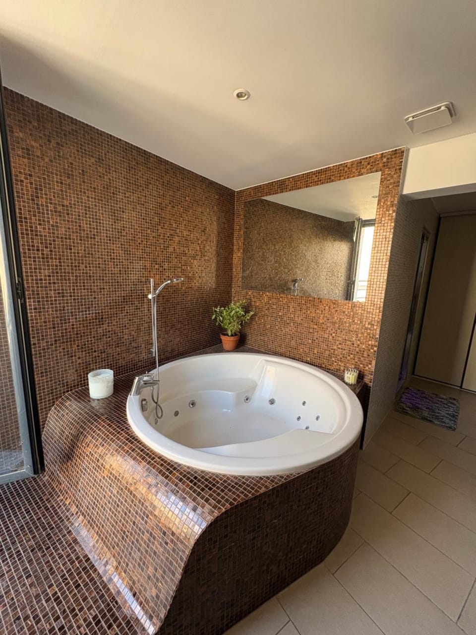 Hot Tub, Spa and wellness centre/facilities