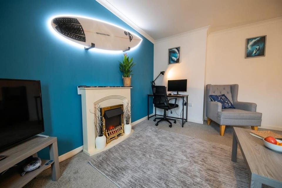 TV and multimedia, Living room, Seating area