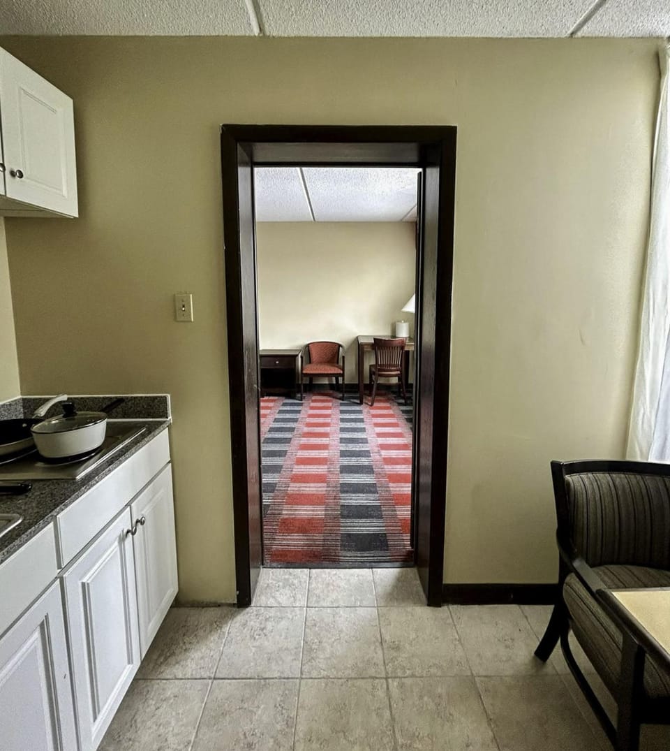 Kitchen or kitchenette, Living room, Seating area