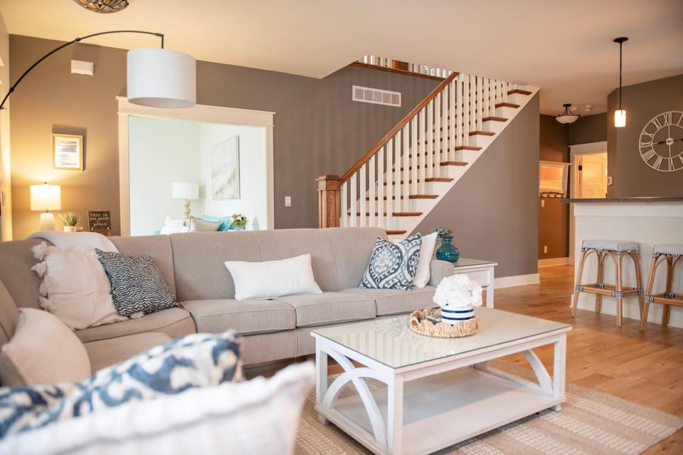 Upscale Craftsman Home w Fire Pit 2 Blocks from Lake Michigan House in South Haven
