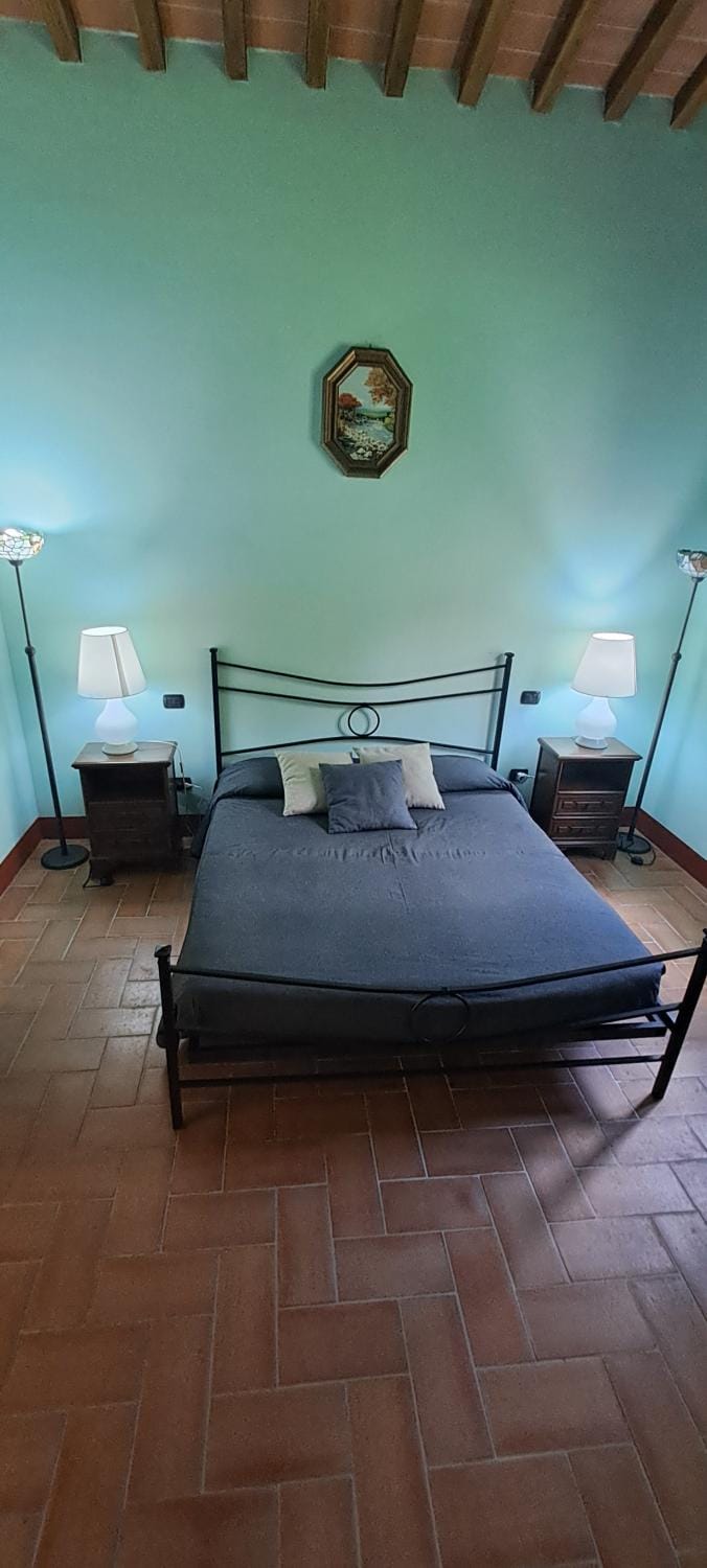 Guest House Torre Guelfa, Tegoleto via San Martino Altoreggi 20, Figline Valdarno Apartment in Tuscany