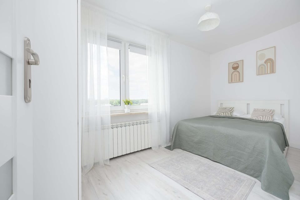 Bed, Photo of the whole room, Bedroom, internet
