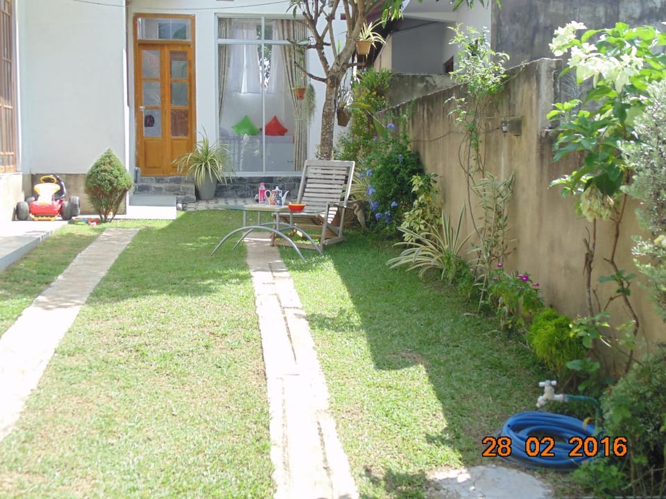 Garden, Garden view