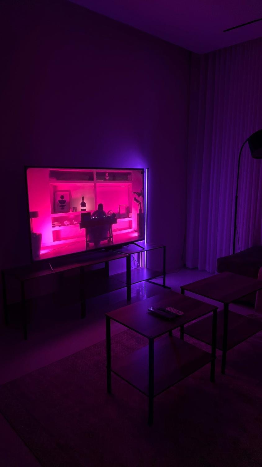 Communal lounge/ TV room
