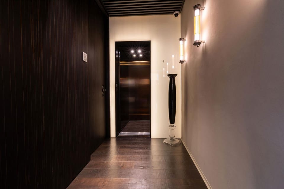 elevator