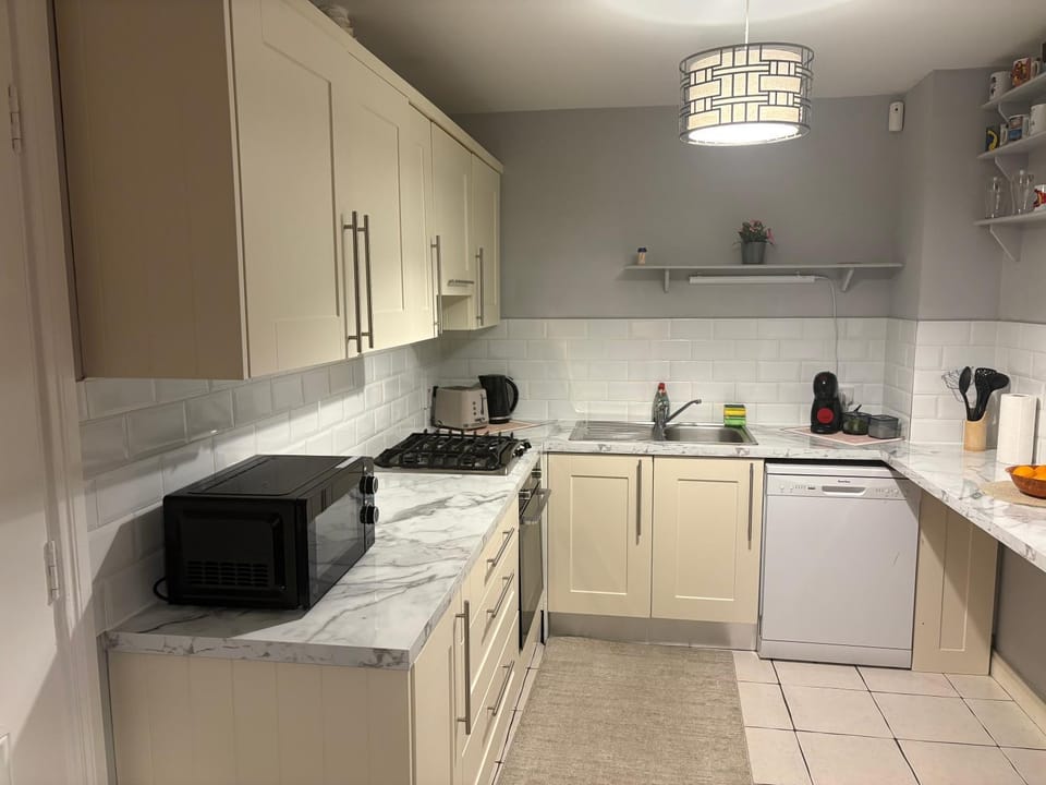 Cosy Aeroport guest house Bed and Breakfast in County Dublin