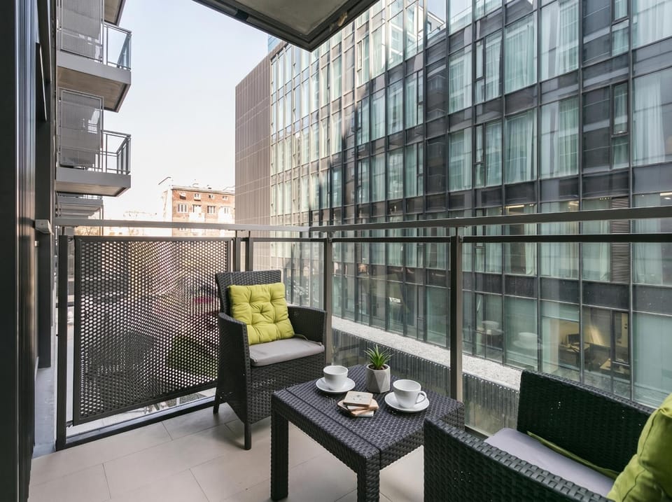 Patio, Day, Coffee/tea facilities, View (from property/room), Balcony/Terrace, Living room, Seating area, Dining area